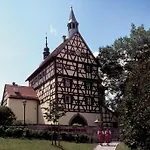 アパート Turmstueble Im Torhaus Von 1545 *