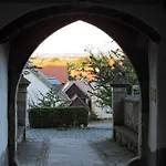 Turmstueble Im Torhaus Von 1545 * Burgbernheim