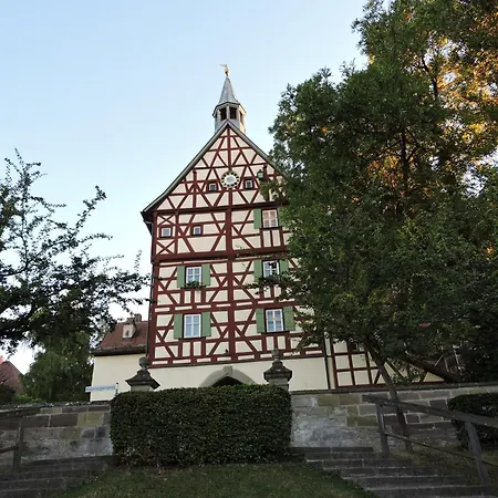 아파트 Turmstueble Im Torhaus Von 1545 *
